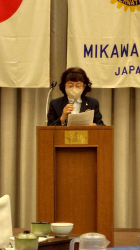 沓名由美子副幹事　報告