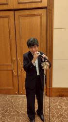 長坂　誠カラオケ同好会長