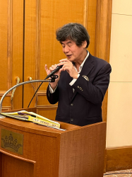 長坂　誠カラオケ同好会長