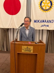  卓話者　アナウンサー　三宅民夫様 