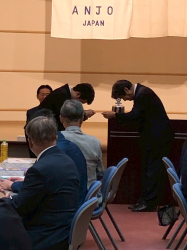 三河安城RC 長坂 誠会長、米山奨学生ダム・タン・トゥン君 三河安城RC 長坂 誠会長、米山奨学生ダム・タン・トゥン君