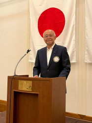 卓話担当 富田清治さん 卓話担当 富田清治さん