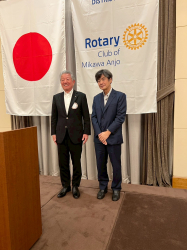 山内正幸新会長、長坂 誠直前会長 山内正幸新会長、長坂 誠直前会長